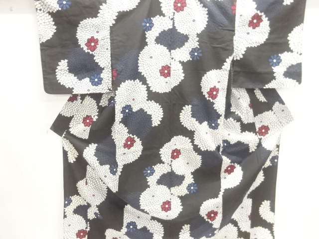 JAPANESE KIMONO / YUKATA / KIKU